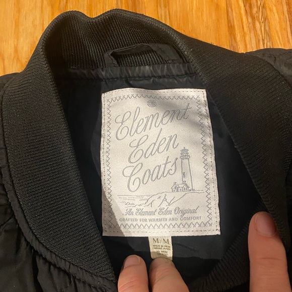 Black Elegant Eden Coat - Picture 3 of 6